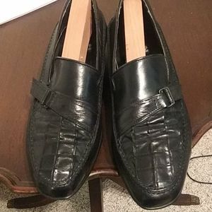 Men's Shoes. Size 8.5 Mint Condition